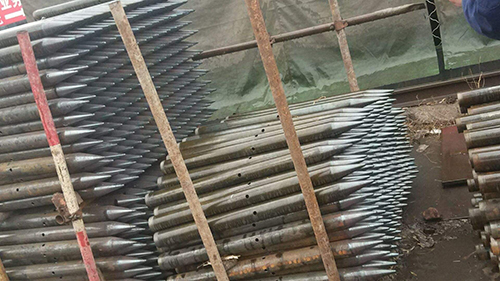 <a href=http://m.yxschbsb.cn target=_blank class=infotextkey>樁基聲測管</a>安裝示意圖